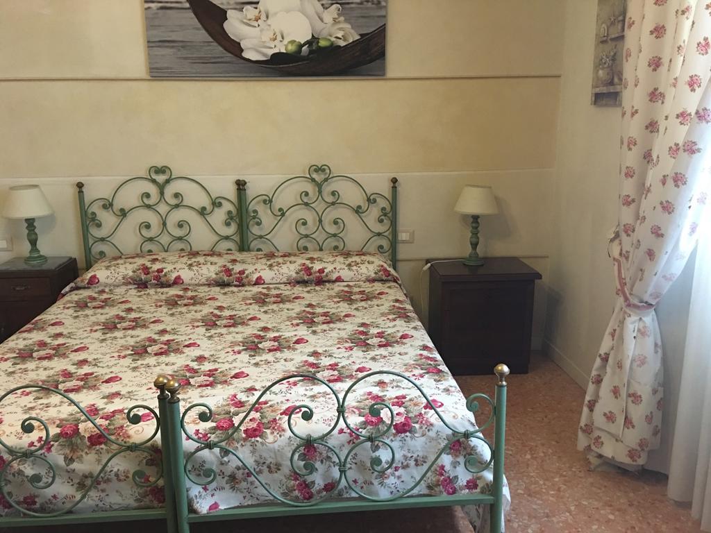 Affittacamere La Casa Di Ugo Ciglione Kültér fotó