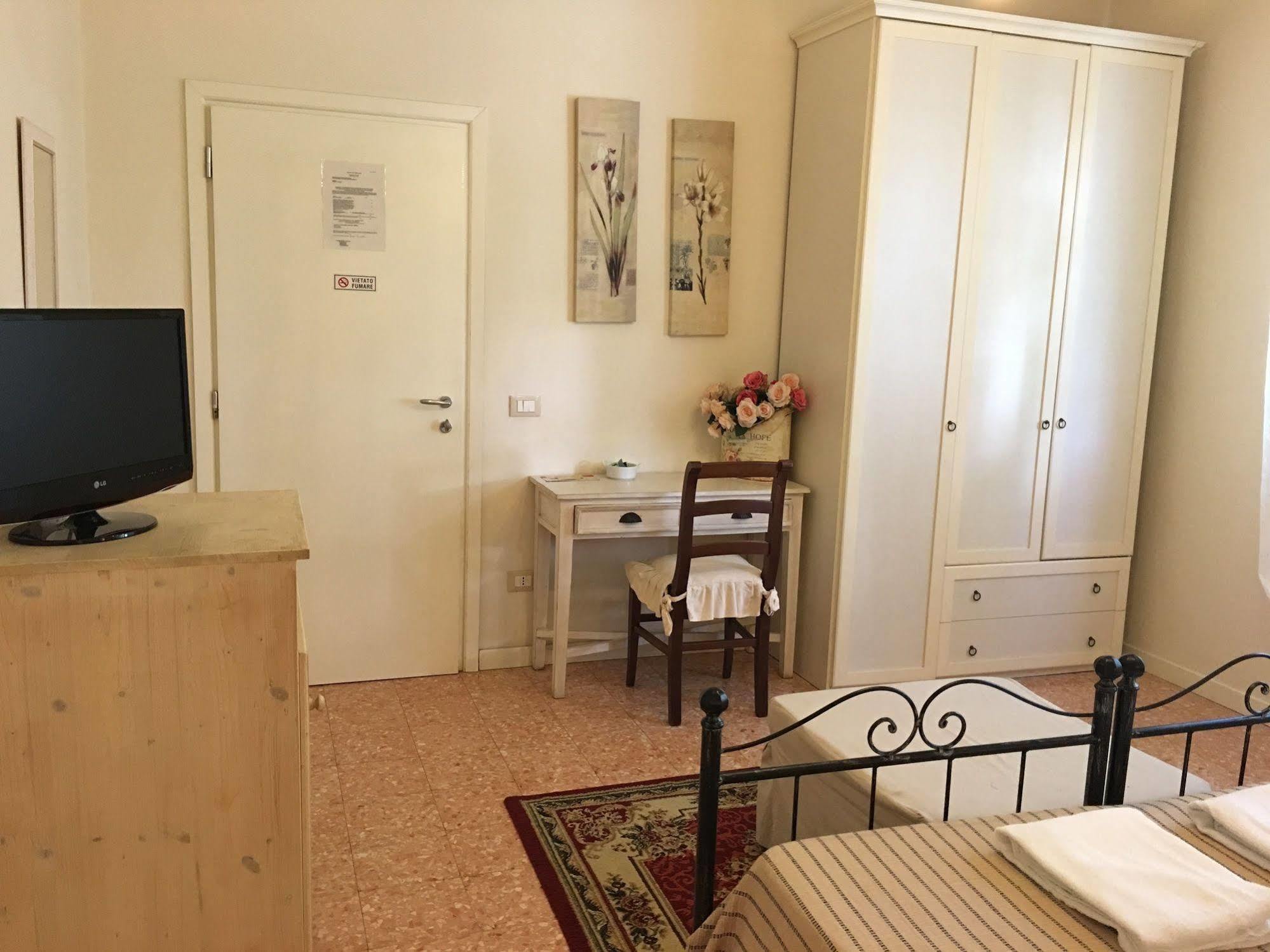 Affittacamere La Casa Di Ugo Ciglione Kültér fotó